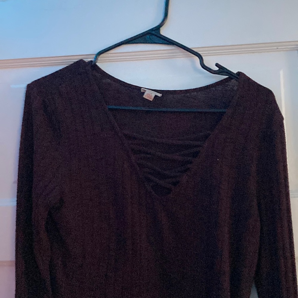 Long sleeved burgundy shirt